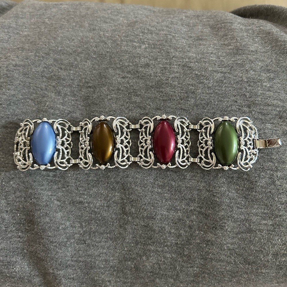Vintage Sarah Coventry Silver Metal Filigree Bracelet and Colored Oval Beads